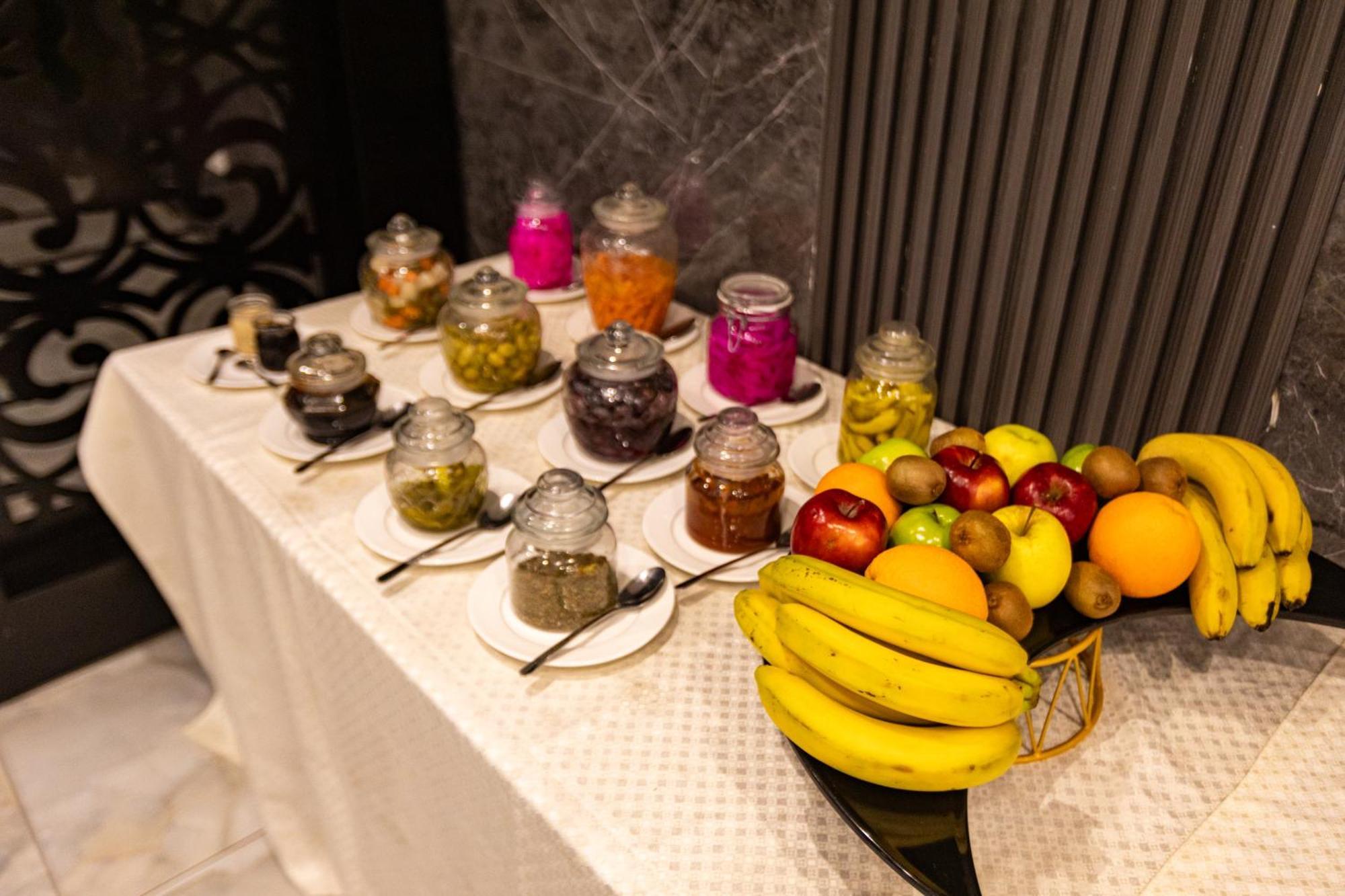 Luxury Palace Hotel Amman Zewnętrze zdjęcie